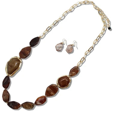 GEOMETRIC CELLULOID ACETATE LONG NECKLACE