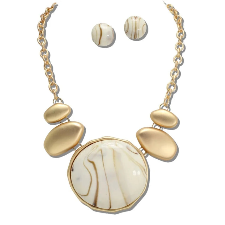 MARBLED STONE PEBBLE STATEMENT NECKLACE