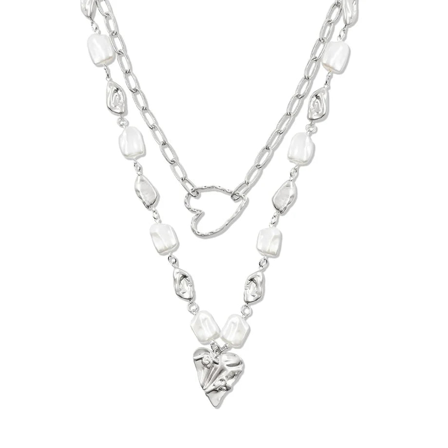 HEART PENDANT NECKLACE