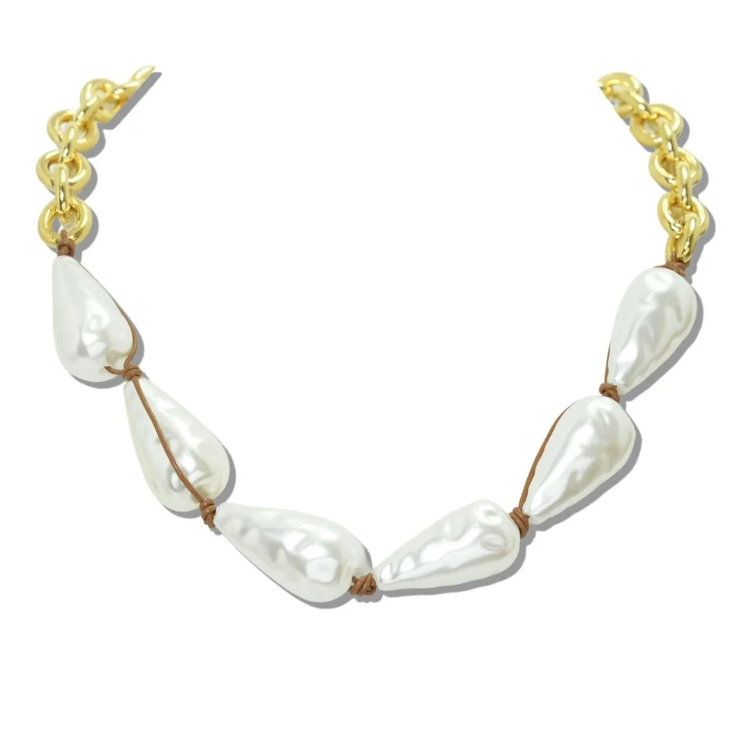 BOHEMIAN CHUNKY GOLD CHAIN AND BAROQUE PEARL KNOTTED NECKLACE