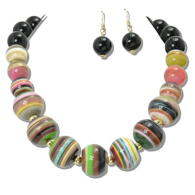 CHUNKY MULTI PATTERNED BEAD STATEMENT NECKLACE