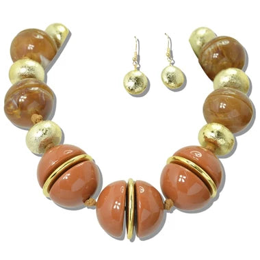 CHUNKY MIXED MEDIA PATTERNED BEAD STATEMENT NECKLACE