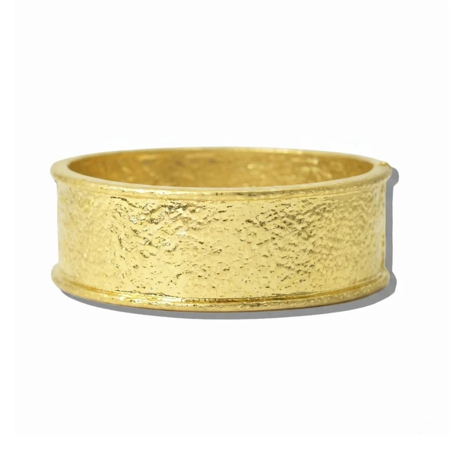 WATER RESISTANT 24K GOLD TONE HALF CUSHION PEARL STRETCH BRACELET