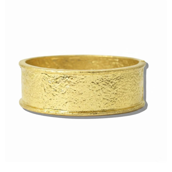 WATER RESISTANT 24K GOLD TONE HALF CUSHION PEARL STRETCH BRACELET