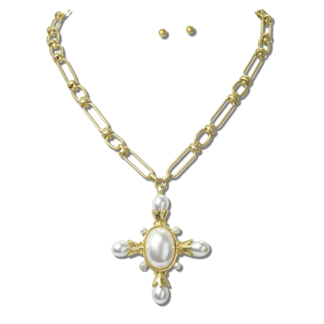 VINTAGE BAROQUE PEARL CROSS PENDANT PAPERCLIP CHAIN NECKLAC