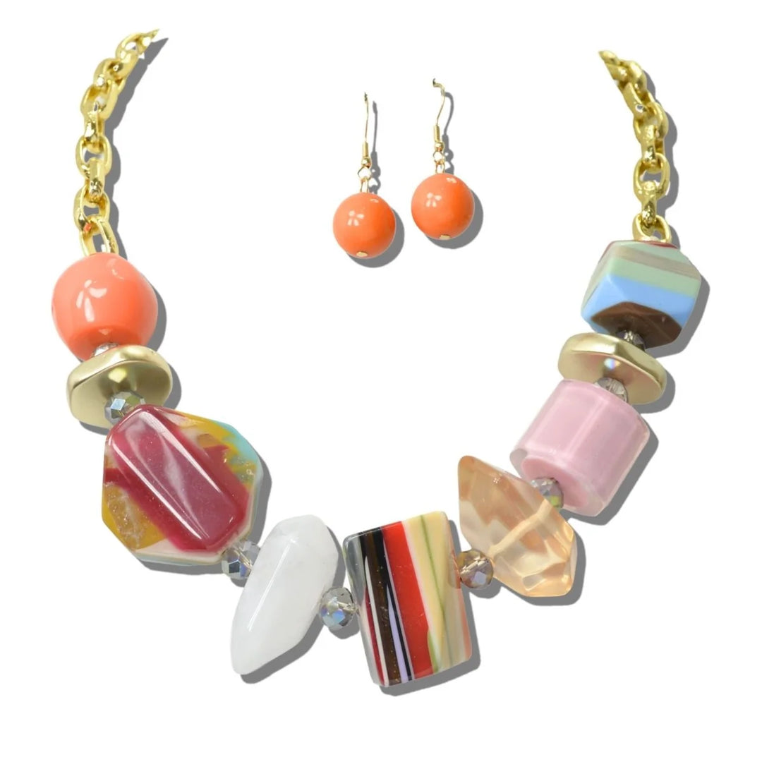 ECLECTIC GEOMETRIC RESIN BEAD STATEMENT NECKLACE