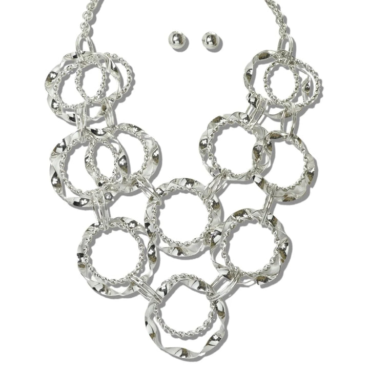 INTERLOCKING TWISTED CIRCLE BIB NECKLACE