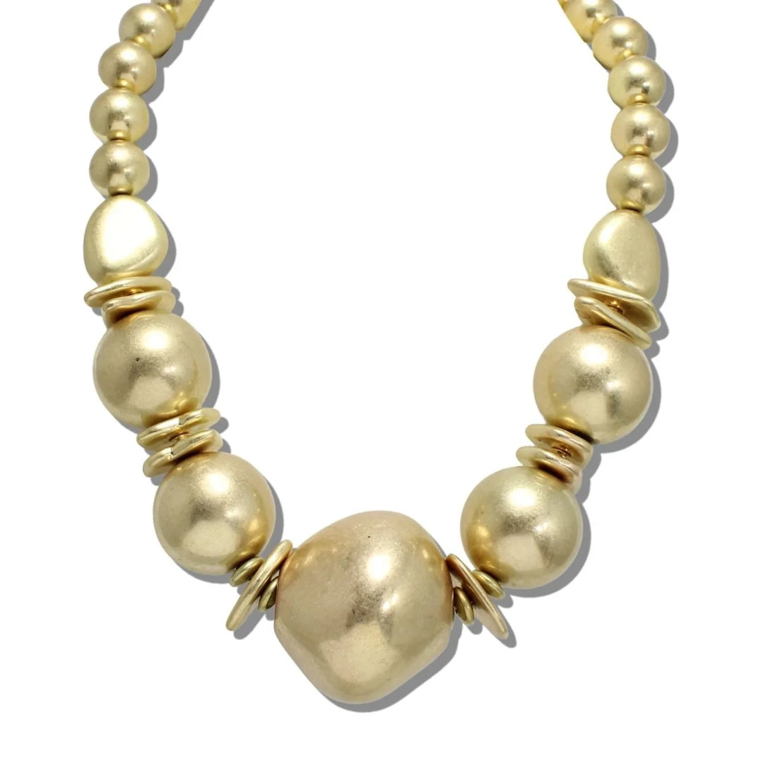 GRADUATED FREEFORM NUGGET AND SPHERICAL BEAD STATEMENT NECKLACE