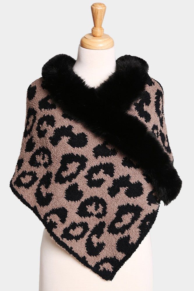 Faux Fur Pointed Leopard Patterned Shawl