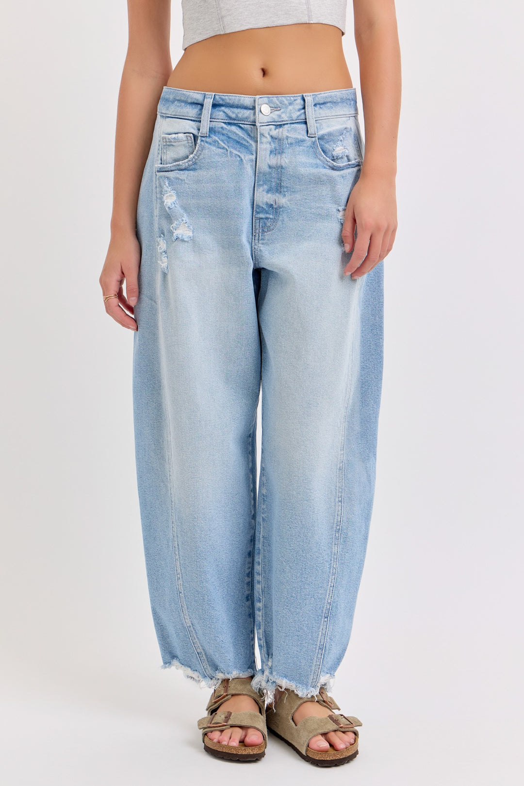 Mid Waisted Barrel With Side Panels And Frayed Hem