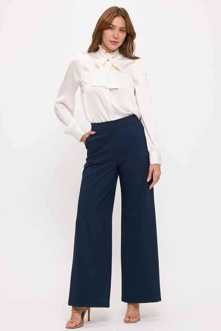 Lesile Solid Ruffle Blouse