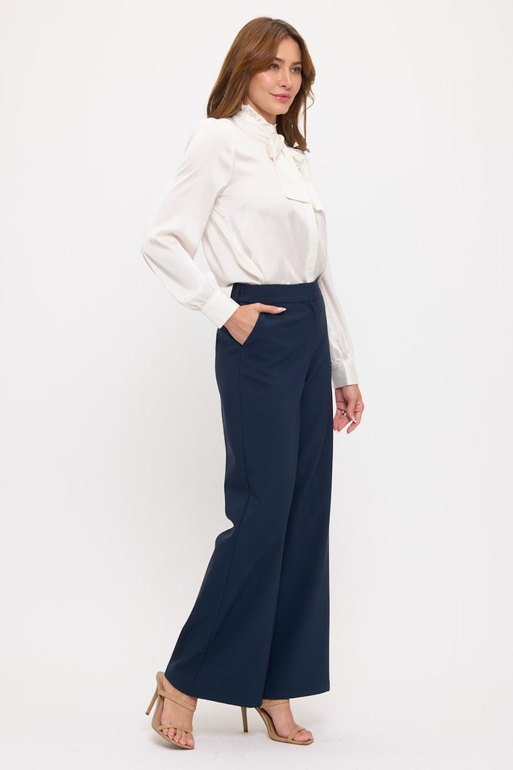 Lesile Solid Ruffle Blouse