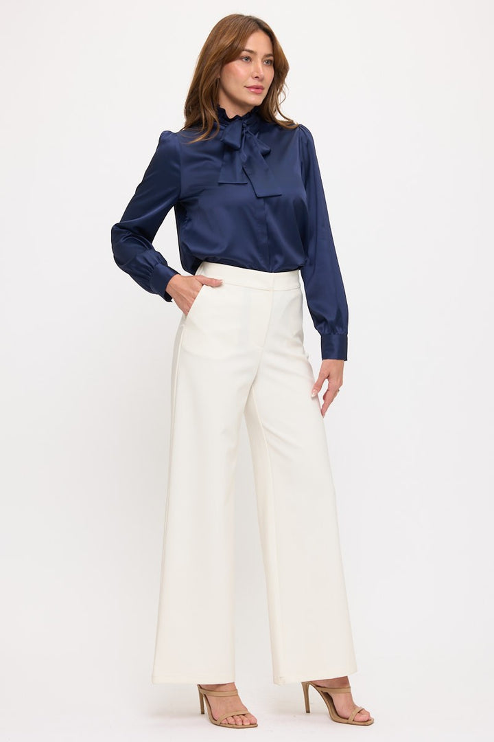 Lesile Solid Ruffle Blouse