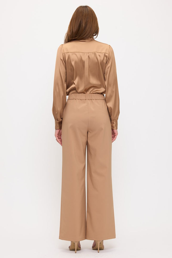 Lesile Solid Ruffle Blouse