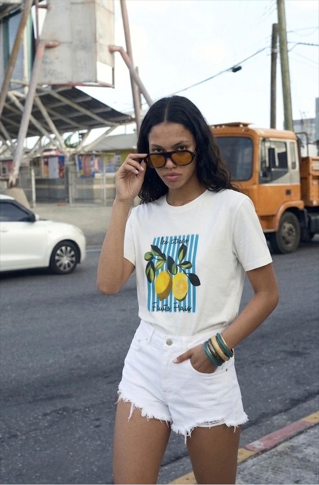 Oversized Lemons Graphic Print T-shirt