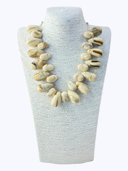 Acrylic Teardrop Short Necklace