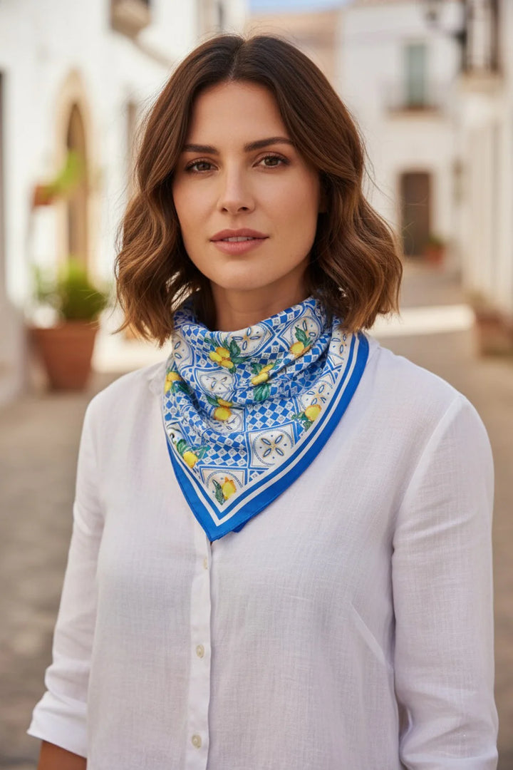 Classic Graphic Neck Scarf
