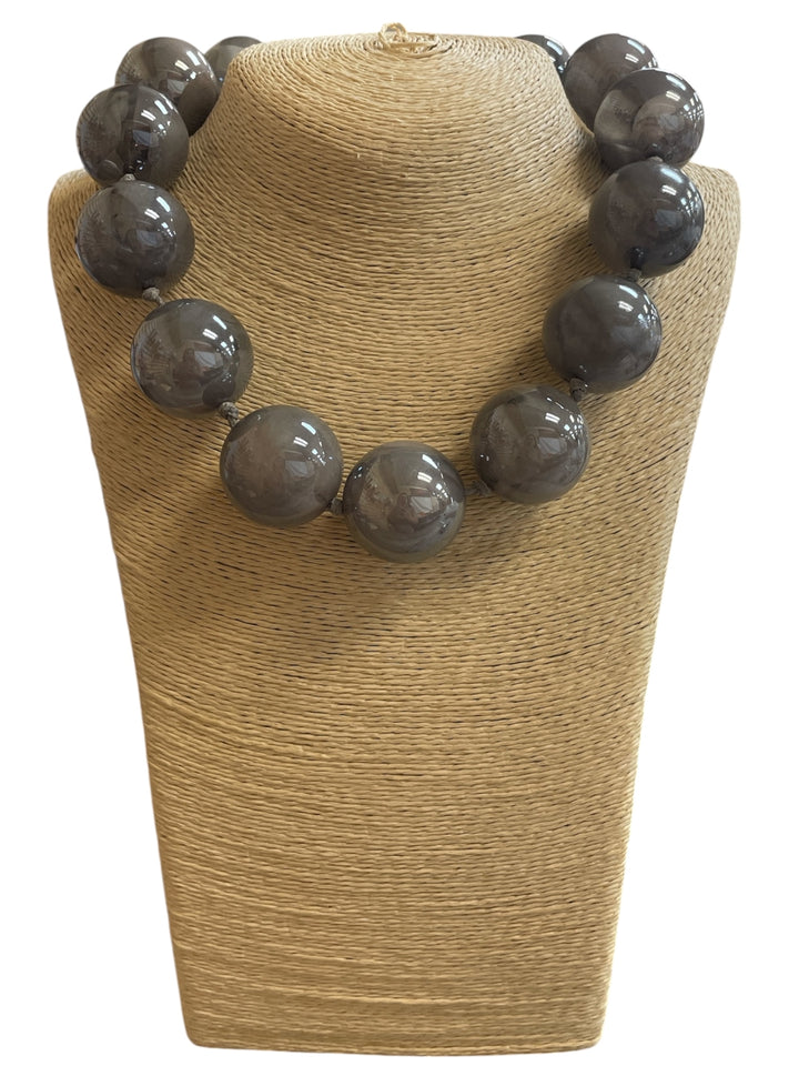 Chunky Round Bead Necklace