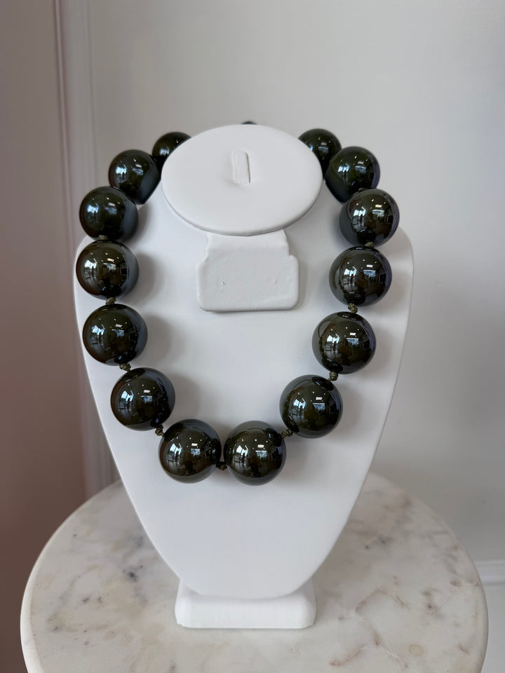 Chunky Round Bead Necklace