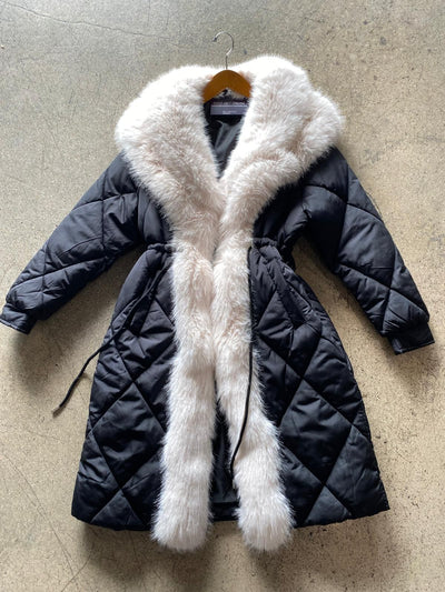 Motive Fur Coat