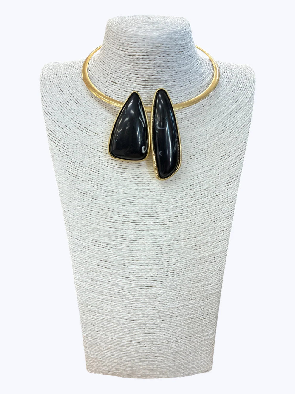 Geometric Pendant Choker Necklace