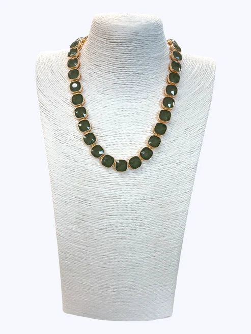 Faceted Crystal Stone Necklace