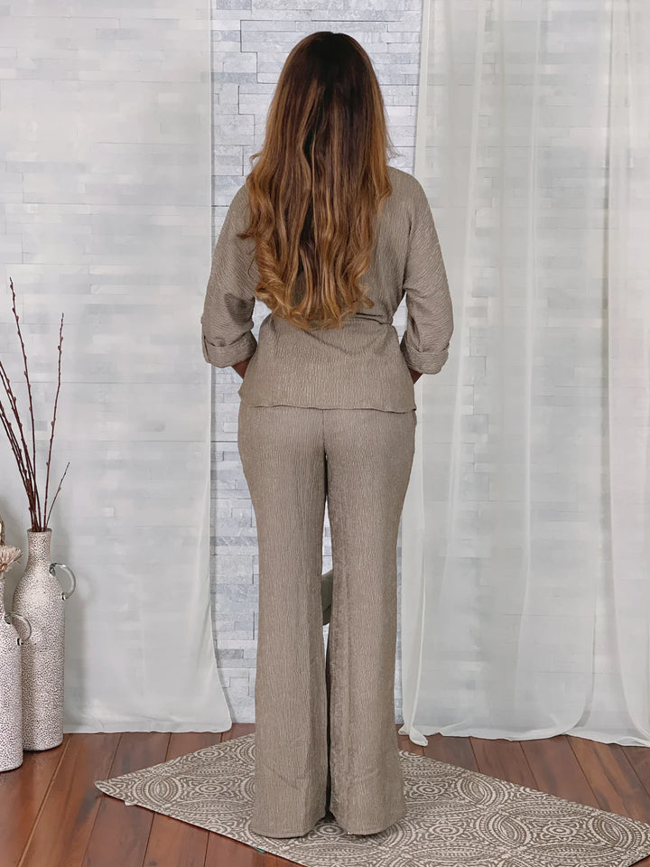 WRINKLE GOLD BUTTON SHIRT & PANTS SET