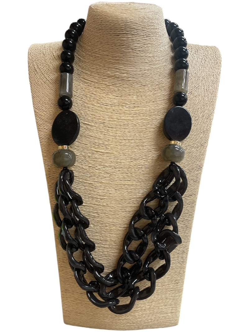 TWO LAYER ACRYLIC CHAIN LINKS NECKLACE