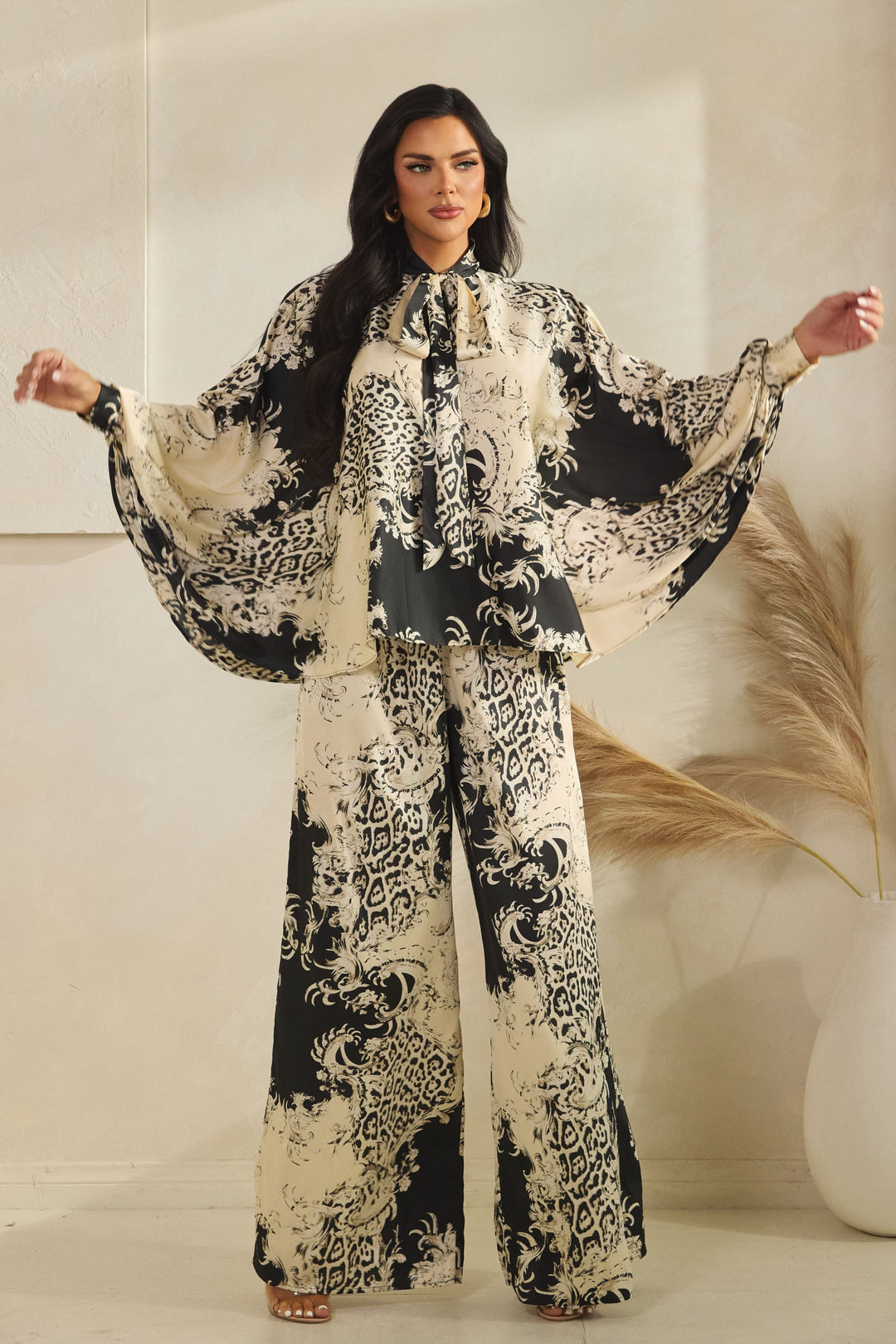 Print Tie Neck Kimono Top W/ Matching Pants Set
